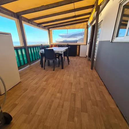 Mobil-home Au Camping Bleu Marine * Serignan